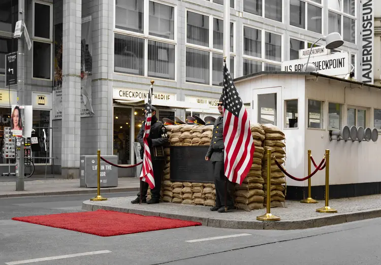 Checkpoint Charlie became a famous crossing point between East and West Germany during Cold War